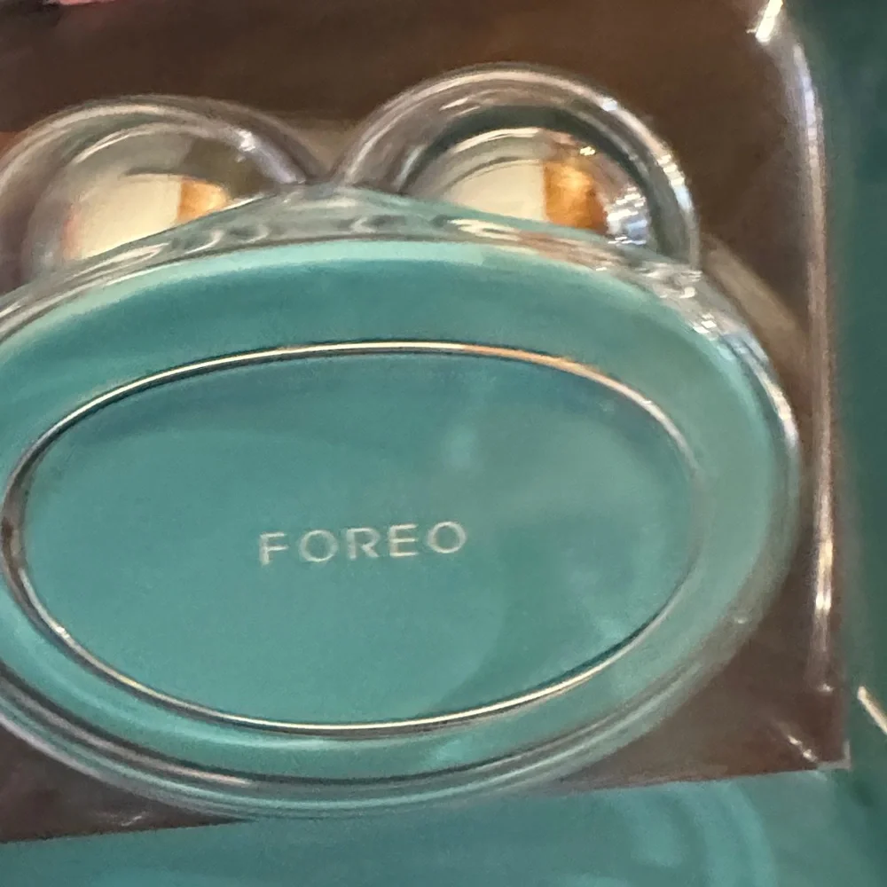 FOREO BEAR Facial Toning Device - Turquoise Blue